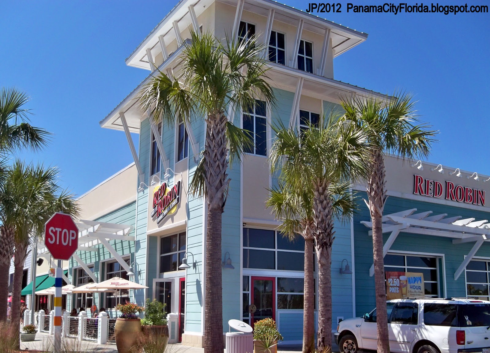 Red robin restaurants in florida Trying to find a Red Robin Gourmet Burgers in the state of Florida? Have no fear; we’ve compiled a list of all the FL Red Robin Gourmet Burgers locations. Simply click on the Red Robin Gourmet Burgers location below to find out where it is located and if it received positive reviews/5(92).